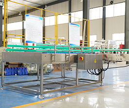 潤滑油灌裝機上桶平臺，自動供瓶機客戶現場視頻